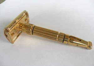 Vintage Gillette F4 Gold Toggle Safety Razor - Picture 1 of 17