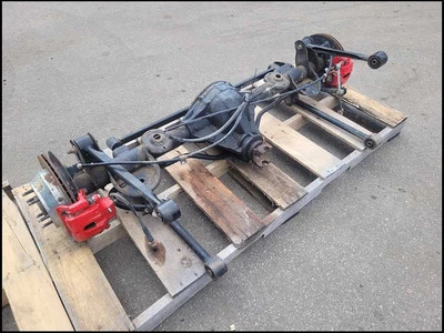 Chevrolet SSR 2003-2006 camioneta pickup diferencial eje sólido trasero 3,73 engranajes 2687 Foto 1 de 4