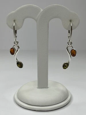 Pendientes colgantes ámbar genuinos con plata de ley. Pendientes ámbar multicolor. Foto 1 de 4