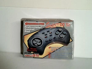 New Competition Pro Super CD 32 Commodore Amiga *NEW Sealed Box is Ruff RARE - Afbeelding 1 van 4