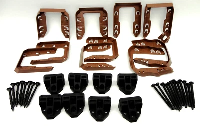 Accesorios de montaje Trex Transcend para rieles de escalera para rieles cortados en casa del árbol Foto 1 de 4