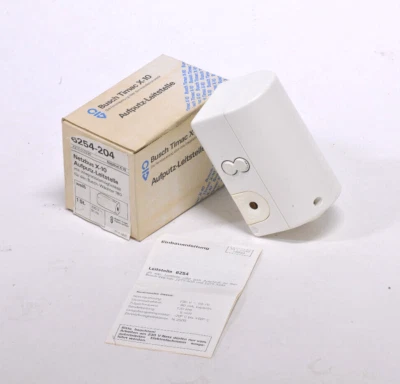 Busch Jaeger Timac X-10 Aufputzleitstelle 6254-204 - Bild 1 von 2