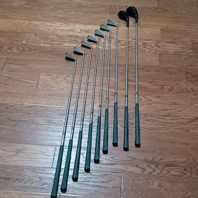 Conjunto de ferros Spalding Executive 3-9 madeira 1 e3 destro eixos de aço True Temper Lite. PO - Imagem 1 de 4