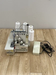 VINTAGE BABY LOCK SERGER BL4-428 GEBRAUCHT - TOP ZUSTAND - Bild 1 von 4
