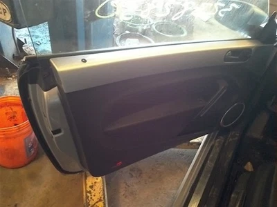 Panel de moldura de puerta delantera BEETLE 2013 10201280 Foto 1 de 4