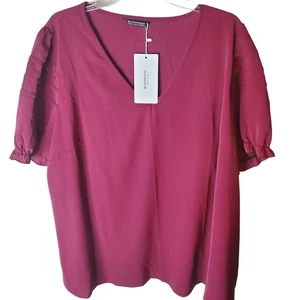 Blusa ligera BloomChic cuello en V brazo elástico, nueva con etiquetas, 3X - Imagen 1 de 6