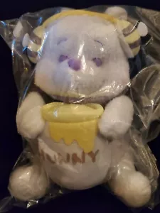 Winnie The Pooh Bear Disney Toreba EXCLUSIVE White Winter Plush Pastel Rare 25cm - Picture 1 of 5