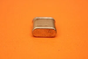 CRYSTAL - QUARTZ - 8.958333 Mc MHz - CR-18/U case - ham radio - Photo 1/5