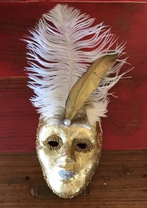 Handmade Gold Foil Embellished Venetian Style Mask Christmas Tree Ornament M - Bild 1 von 12