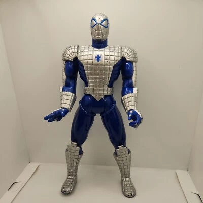 Toy Biz Spiderman 1995 10 pulgadas de alto azul y plata SIN ESCUDO algo de desgaste Foto 1 de 4