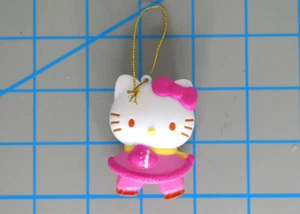 Hello Kitty Ice Skating Christmas Ornament Sanrio 2012 - Picture 1 of 4
