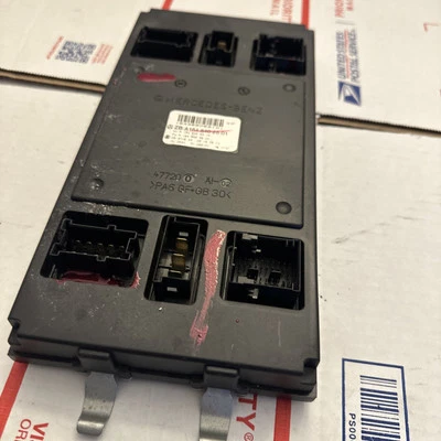 2007-2013 MERCEDES BENZ R350 GL450 ML350 GL450 SAM SIGNAL ACQUISITION MODULE OEM - Image 1 of 4