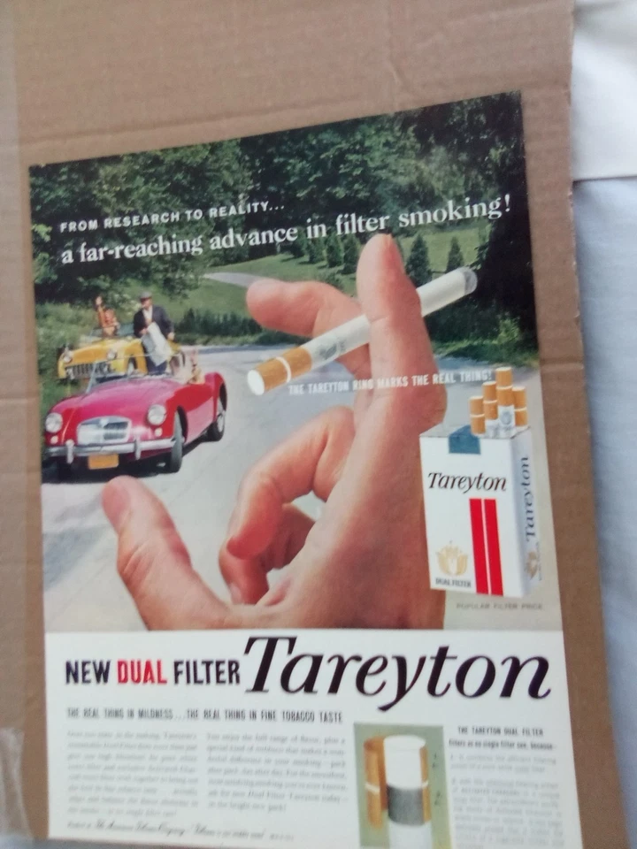 ADVERTISEMENT - 1958 red MG M.G. MGA & gold Triumph TR3 TR-3 car photo - Image 1 of 1