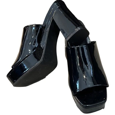 Sandalias Abound Paulla con plataforma de charol negro talla 6 usadas en excelente estado Foto 1 de 4