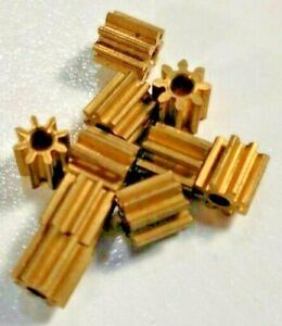 8 Tooth press fit brass pinions 48 pitch.  Fit most slot cars. 10 pieces.