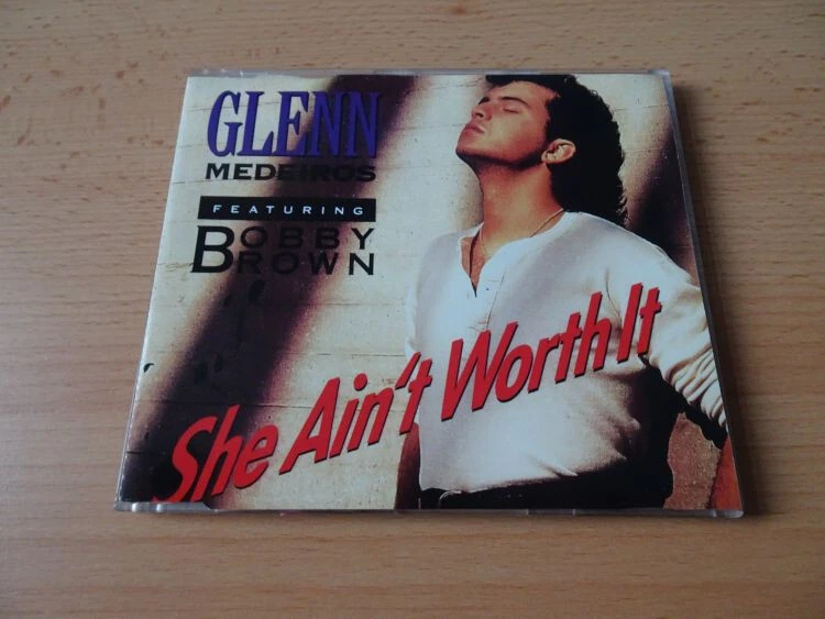 Maxi CD Glenn Medeiros feat. Bobby Brown - She ain`t worth it - 1990 - Bild 1 von 1