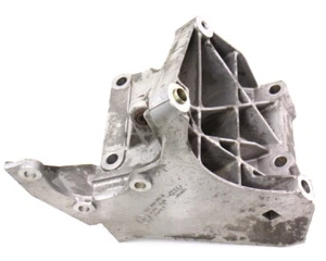 Soporte de accesorios de dirección asistida y CA 04-06 VW Phaeton - 4.2 V8 - 077 260 885 N - Imagen 1 de 2