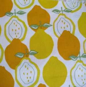 Alexander Henry Cotton Fabric JUICY 43" X 24" Yellow Lemons Fruit Quilt Quilting - Picture 1 of 3