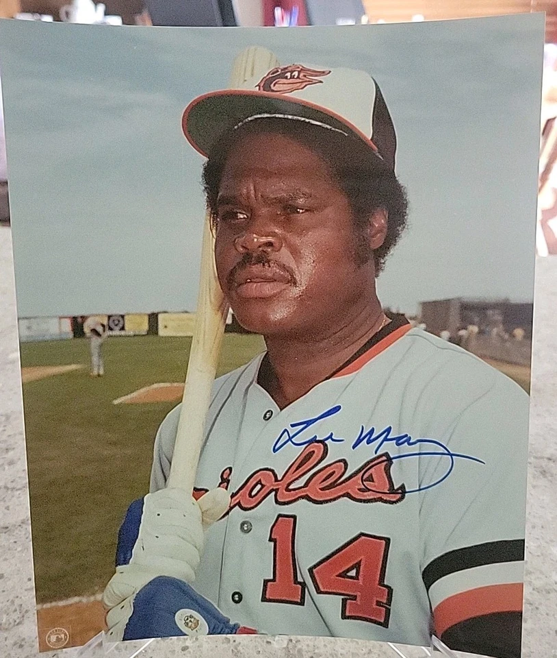 LEE MAY SIGNED 8X10 PHOTO BALTIMORE ORIOLES NO COA - Image 1 of 1