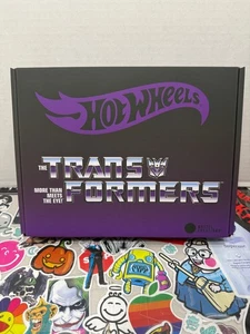 Preventa Hot Wheels Transformers Nemesis Prime se envía el 7 de noviembre - Imagen 1 de 8