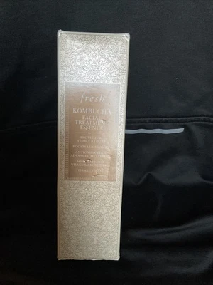 Esencia Tratamiento Facial Antioxidante Fresh Kombucha 150 ml Foto 1 de 4