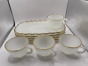 Vtg Anchor Hocking Classic Snack Set 22 K Gold Edge 8 Piece Milk-White USA - Picture 1 of 13