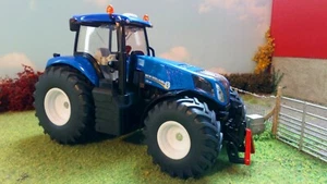 SIKU NO.3273 1:32 Scale NEW HOLLAND T8.390 TRACTOR Dicast Model / Toy - Picture 1 of 3