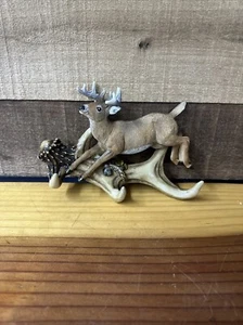 Resin Deer Wall Hanging Decor 3 Hook Rustic KEYS OR Coat Rack - Picture 1 of 6
