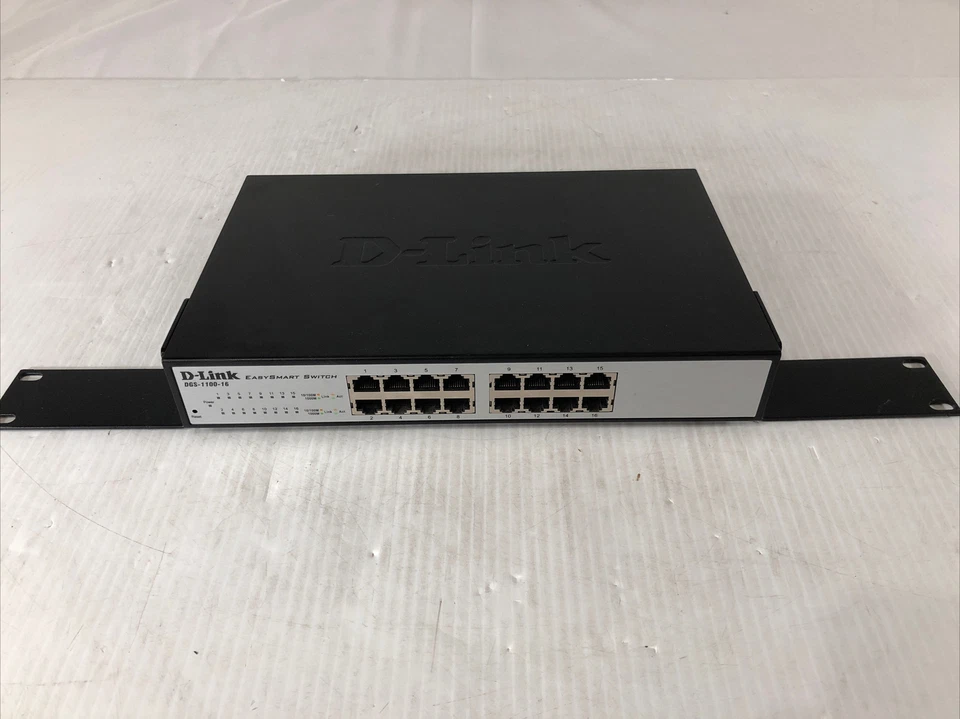 D-Link DGS-1100-16 16-Ports Rack-Mountable Gigabit Ethernet Switch With EARS - Image 1 of 4
