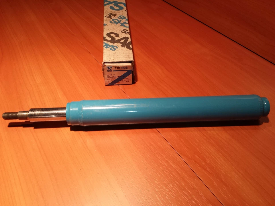 Juego Amortiguadores SACHS para MITSUBISHI Colt I, Lancer I y HYUNDAI Pony 1978-89 Foto 1 de 1