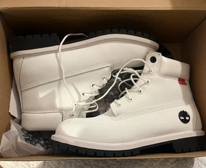 NIB Timberland Premium 6 inch Waterproof Boots White Helcor Size 6 Juniors - Picture 1 of 13