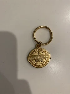 2009 Yankee Stadium Inaugural Season Stadium Tours Keychain Zales New York (New) - Picture 1 of 2