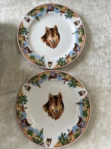 Vintage Tienshan Coyote wolf Southwestern Theme Stoneware Dinner Plate pair of 2 - Picture 1 of 2
