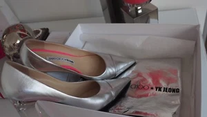 Jimmy Choo und YK Jeong spitze Pumps in silber Gr. 40,5 - Bild 1 von 9