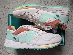 Saucony Shadow 5000 “St. Barth” Size 13 Beige Green - Picture 1 of 8