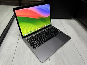 New ListingApple MacBook Air Retina 13.3" 2020 - 256GB SSD 16GB Ram 8C CPU 7C GPU M1 - Grey