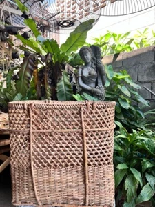 bamboo basket - Picture 1 of 3