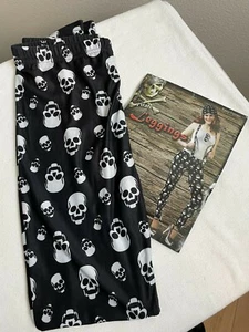 Costume pirata leggings con teschio e ossa incrociate NUOVO di Funny Fashion taglia unica - Foto 1 di 3