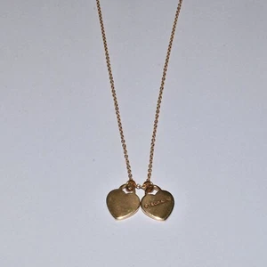 Tiffany & Co. Oro Amarillo 18k Doble Mini Corazón Etiqueta Colgante Collar 16" - Imagen 1 de 8