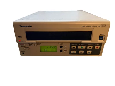 Panasonic AG-5210-P Professional SVHS/VHS VCR/Video Recorder - Image 1 of 4