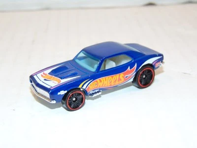 Chevrolet Camaro Hot Wheels 2022 HW Race Team azul 1967 - Imagem 1 de 4