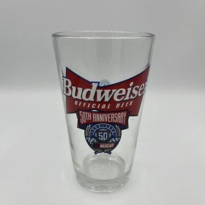 Vaso de cerveza Budweiser NASCAR 16 oz de colección 50 aniversario 1948-1998 barware - Imagen 1 de 3