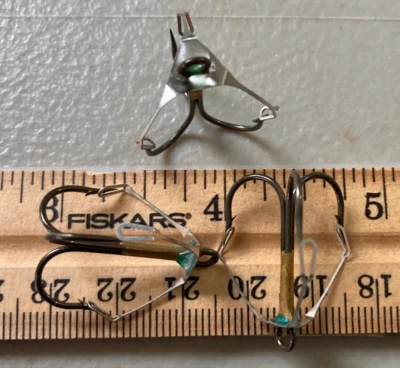 40 ganchos agudos sin malezas garra de águila L2879WM súper afilados tamaño #4 bronce Foto 1 de 4