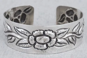 Vintage Aztec Rose Flower Mexican Repousse Sterling Silver Floral Cuff Bracelet - Picture 1 of 7