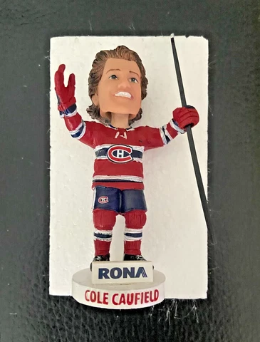 Montreal Canadiens BobbleHead Cole Caufield Soirée BobbleHead Cover