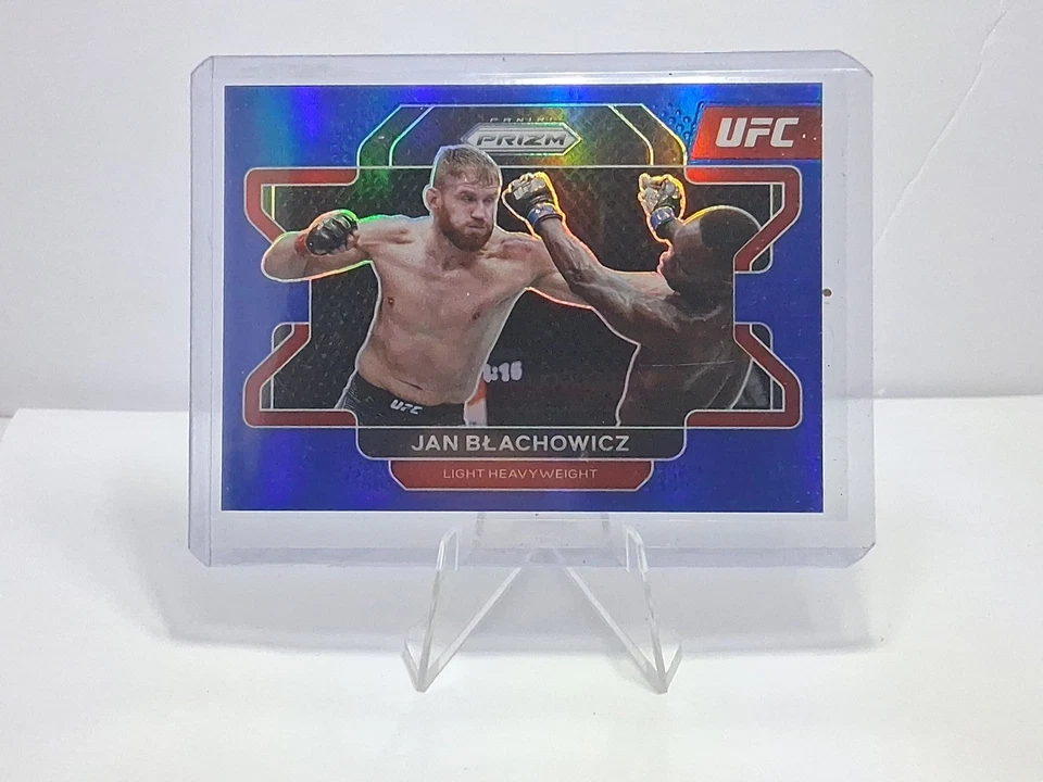 2022 Panini Prizm UFC - Jan Blachowicz #43 Blue Prizm /199 - Image 1 of 3