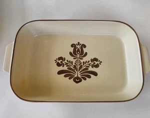 EUC Pfaltzgraff Village 2 Quart rechteckiger Bäcker, ofen-/mikrowellengeeignet - Bild 1 von 5