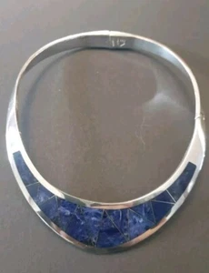 COLLAR DE COLECCIÓN MEXICO 950 PLATA ESTERLINA SODALITA INCRUSTACIÓN COLLAR BABERO TORQUE 105 gramos - Imagen 1 de 15