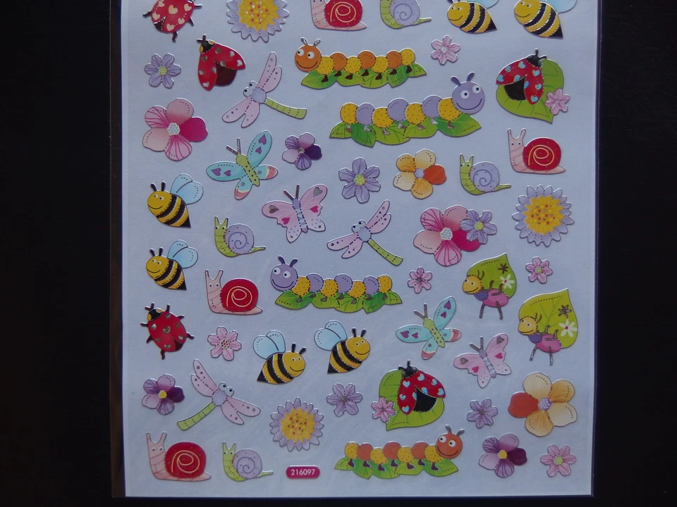 Design Sticker - Frühling - Bienen - Käfer - Raupen - Schnecken  - Bild 1 von 1