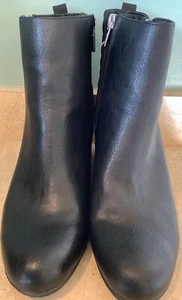 NWB Women's Chaps Zaylee Ankle Boots Booties Double Zip Round Toe Black Size 10 - Picture 1 of 7